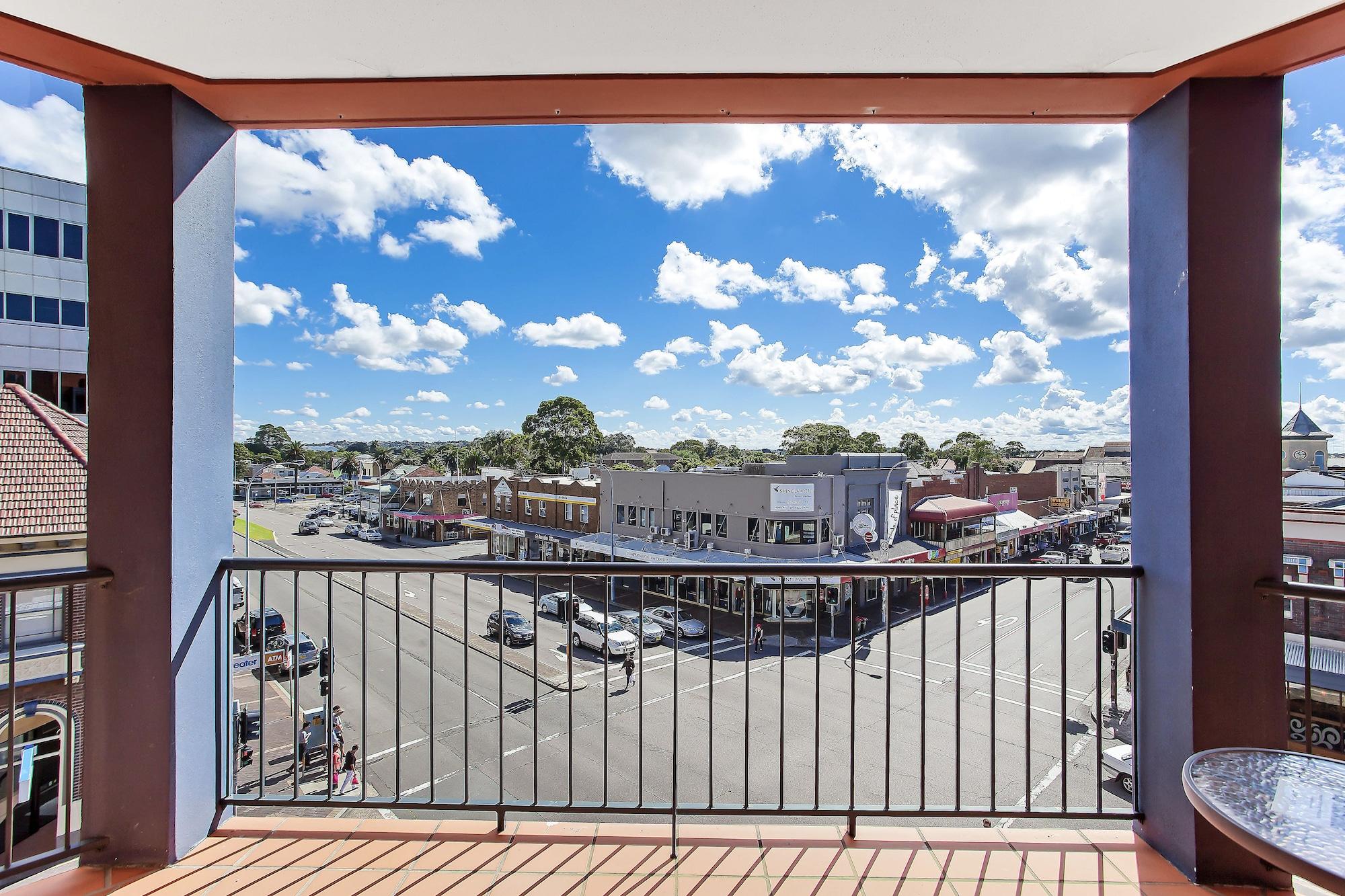 Boulevard On Beaumont Aparthotel Newcastle Exterior photo